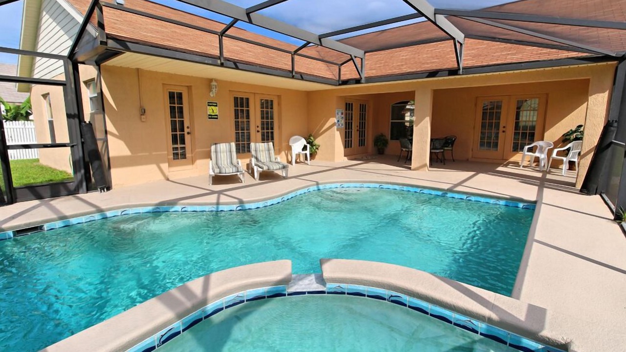 Photo of Outdoor in Orange Tree