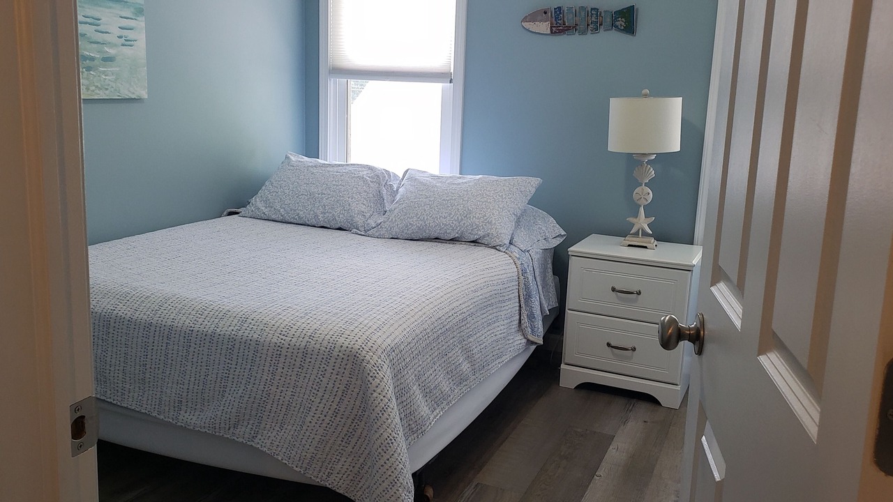 Photo of Bedroom in Sylvan Beach