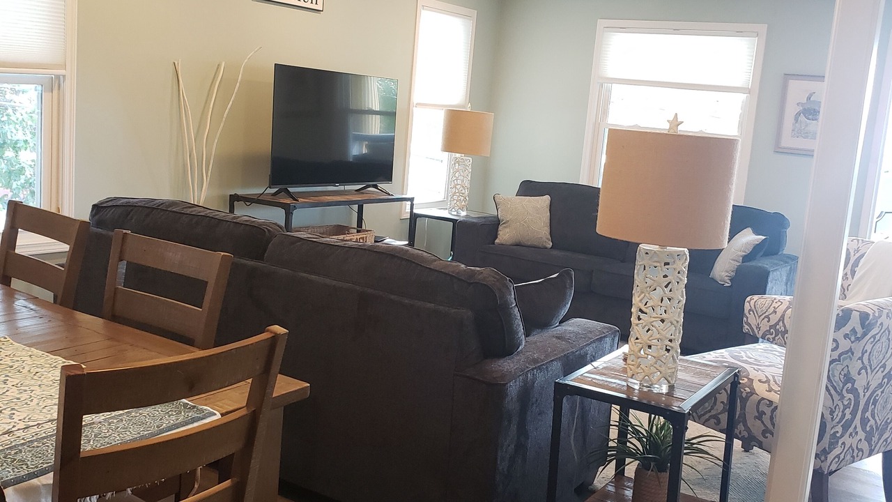 Photo of Livingroom in Sylvan Beach