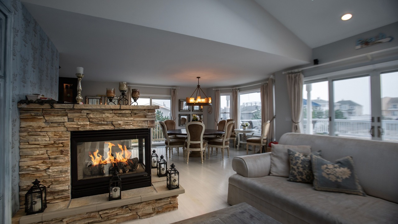 Photo of Livingroom in West Hampton Dunes