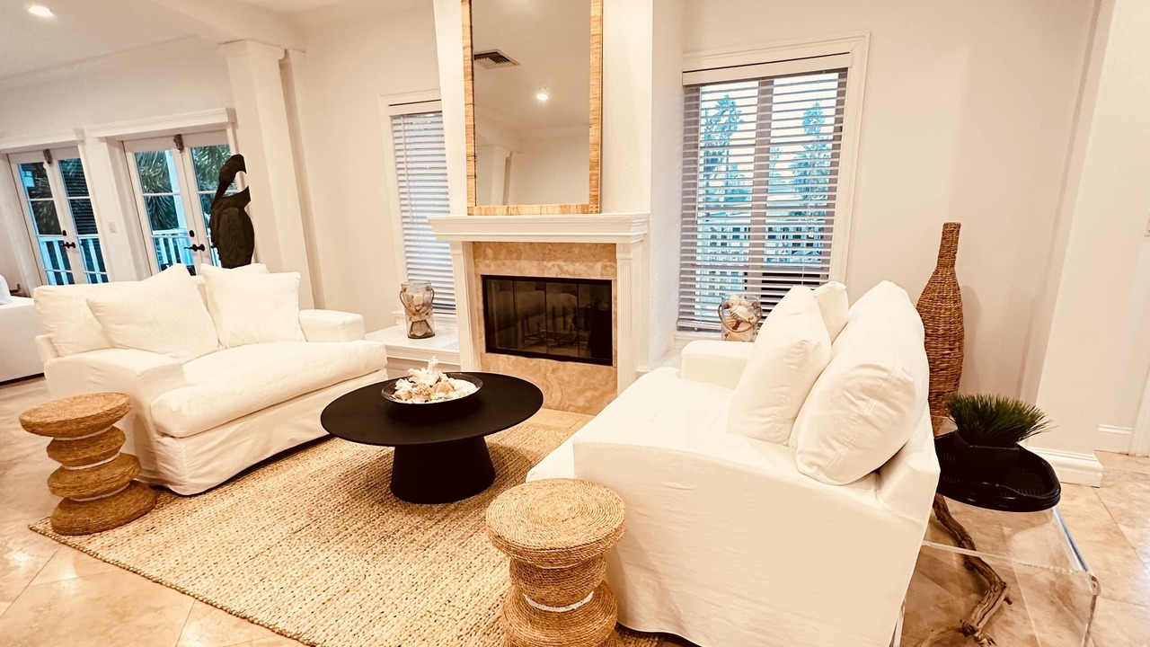 Photo of Livingroom in Marathon
