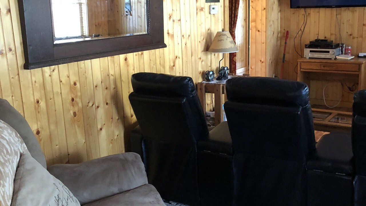 Photo of Livingroom in Luray