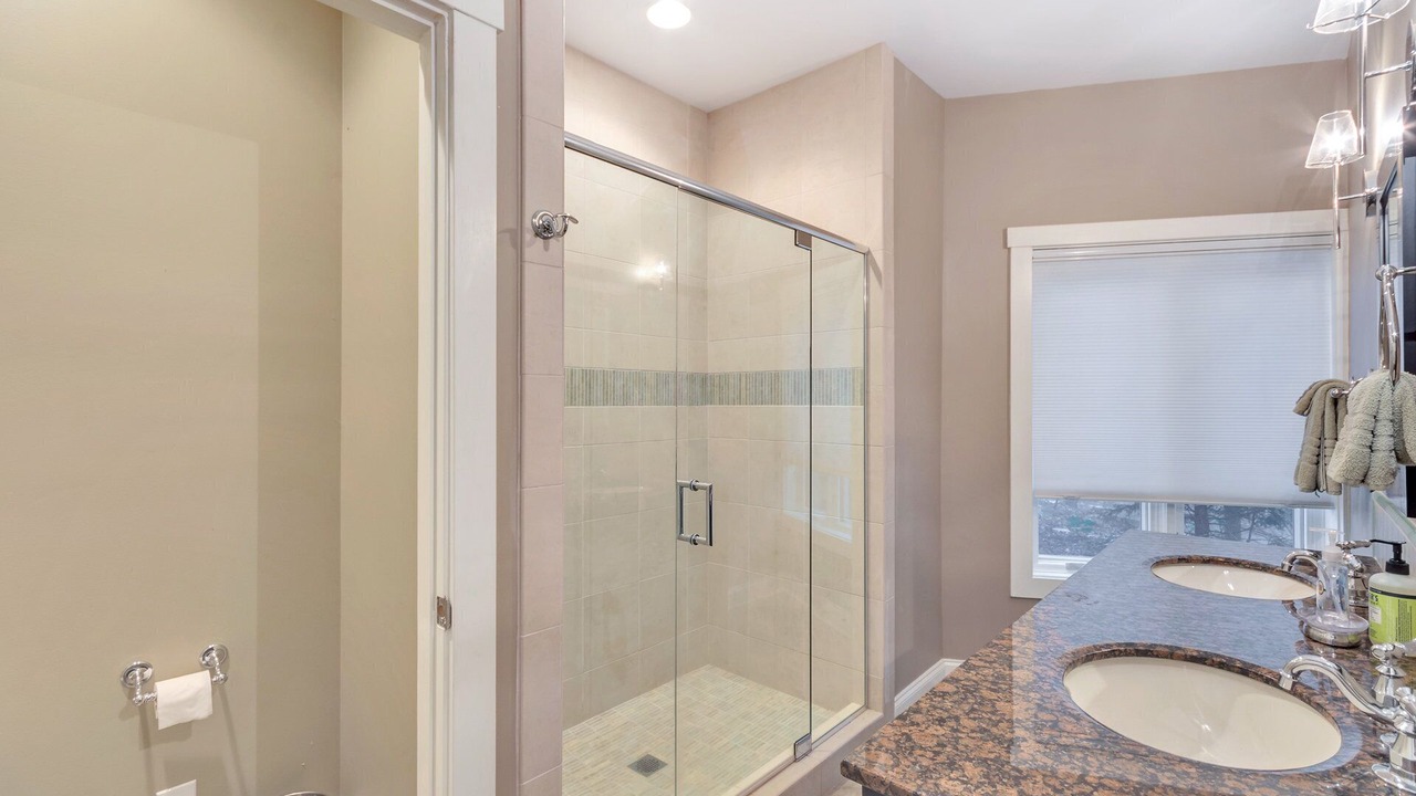 Photo of Bathroom in Pedlars Edge