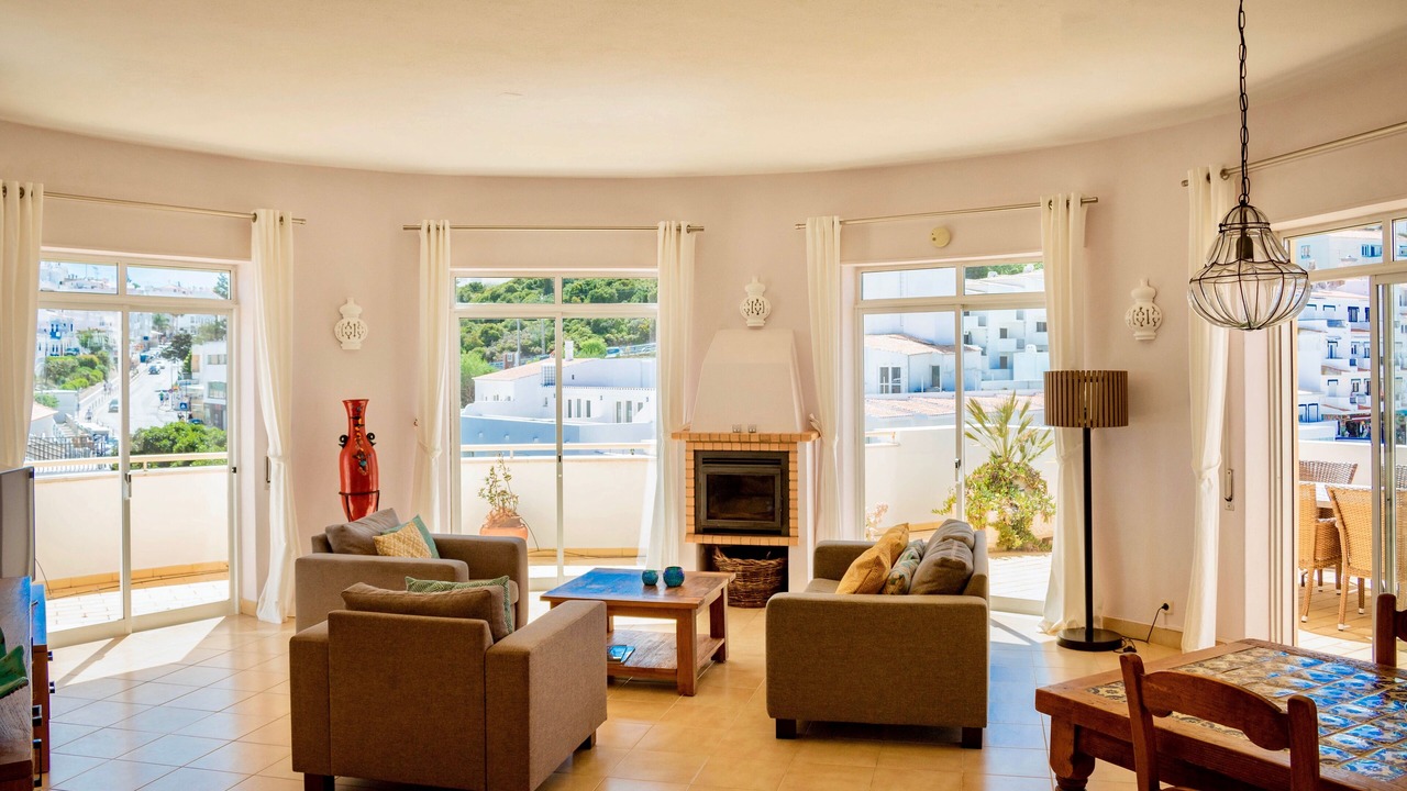 Photo of Livingroom in Carvoeiro