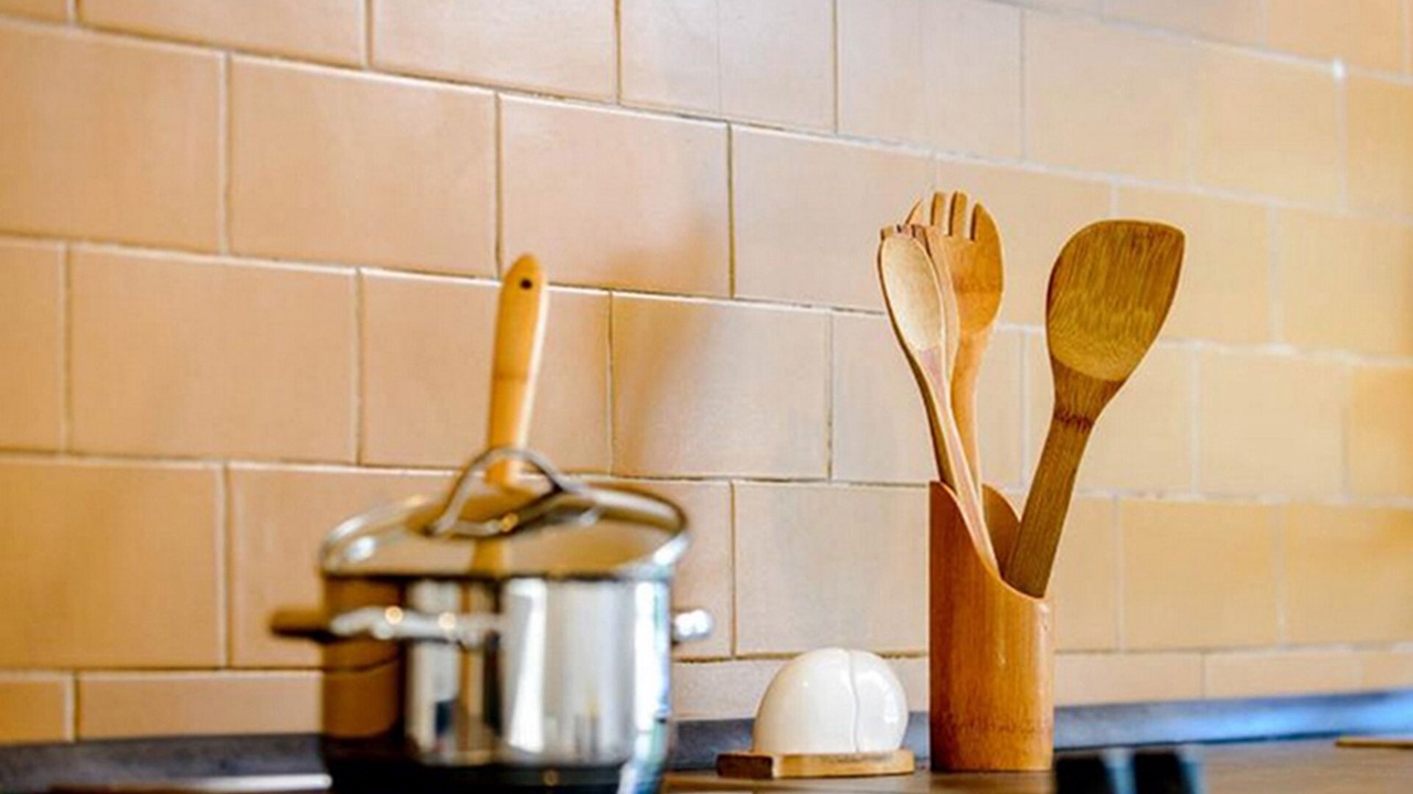 Photo of Kitchen in Pile
