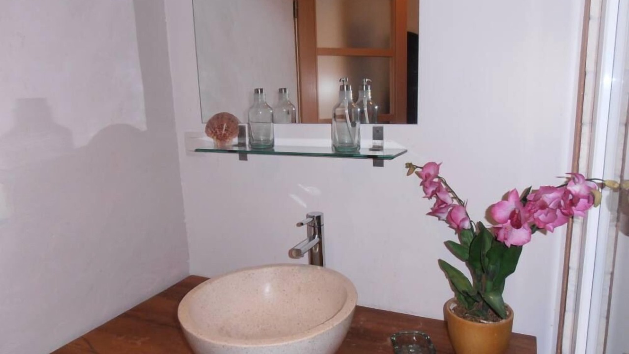 Photo of Bathroom in Le Palais