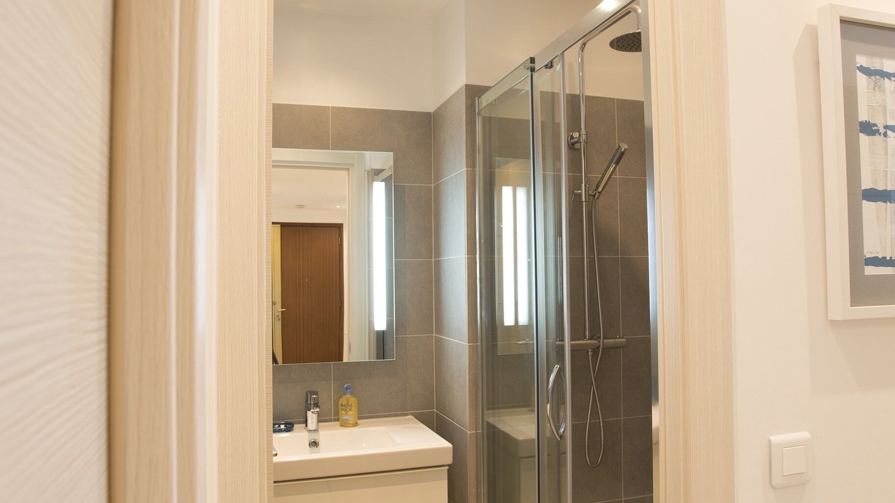 Photo of Bedroom in Carre d'Or