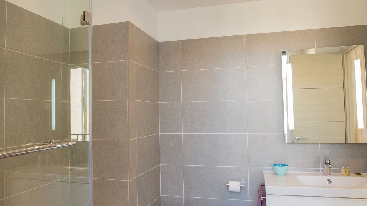 Photo of Bathroom in Carre d'Or
