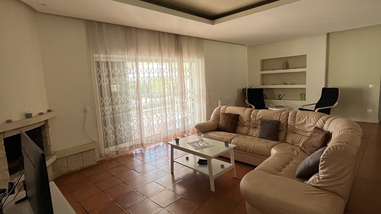 Photo of Livingroom in Alfeicao