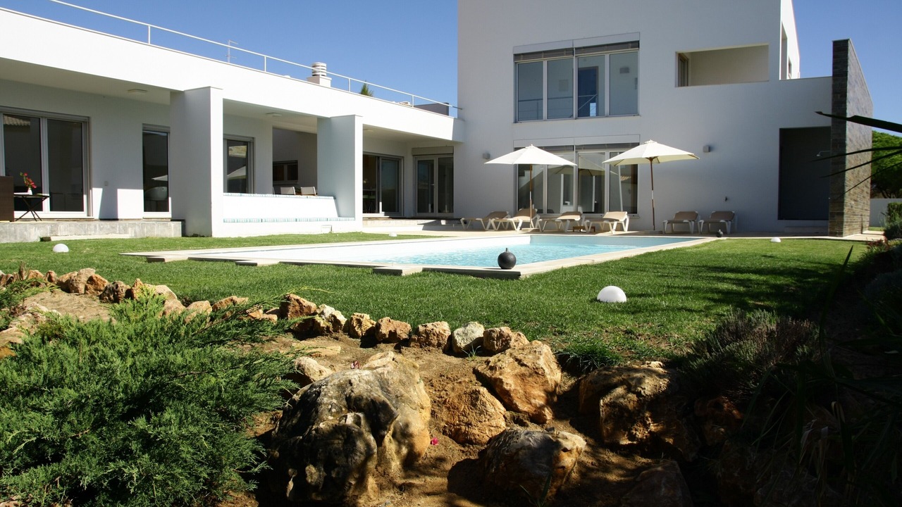 Photo of Outdoor in Gale