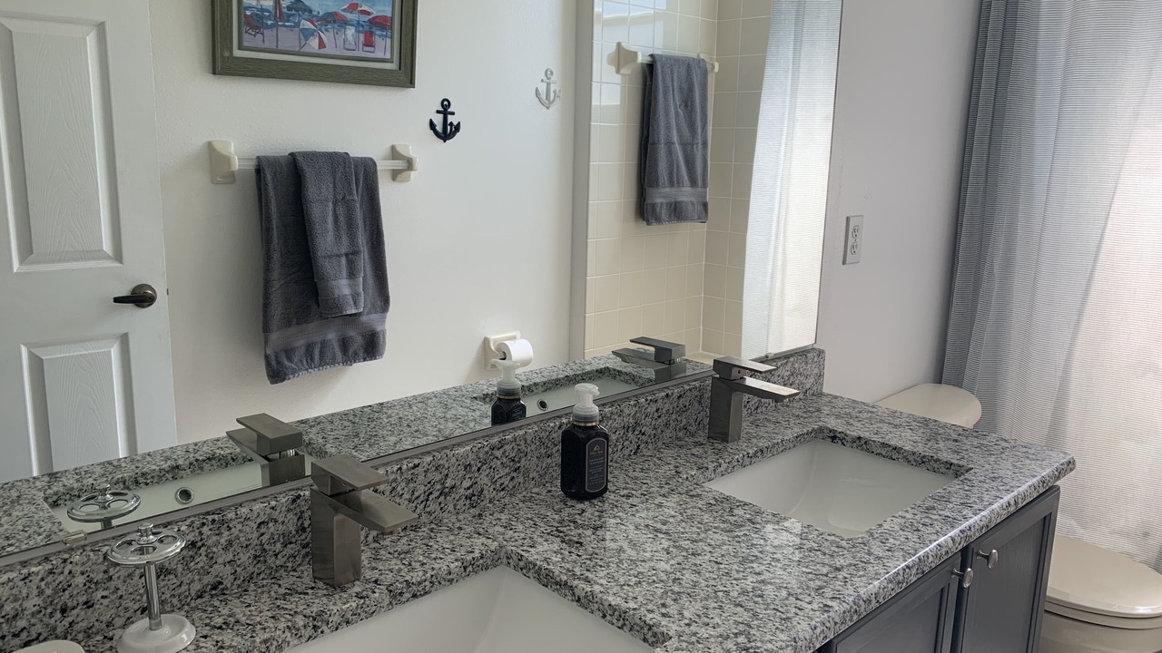 Photo of Bathroom in Davenport