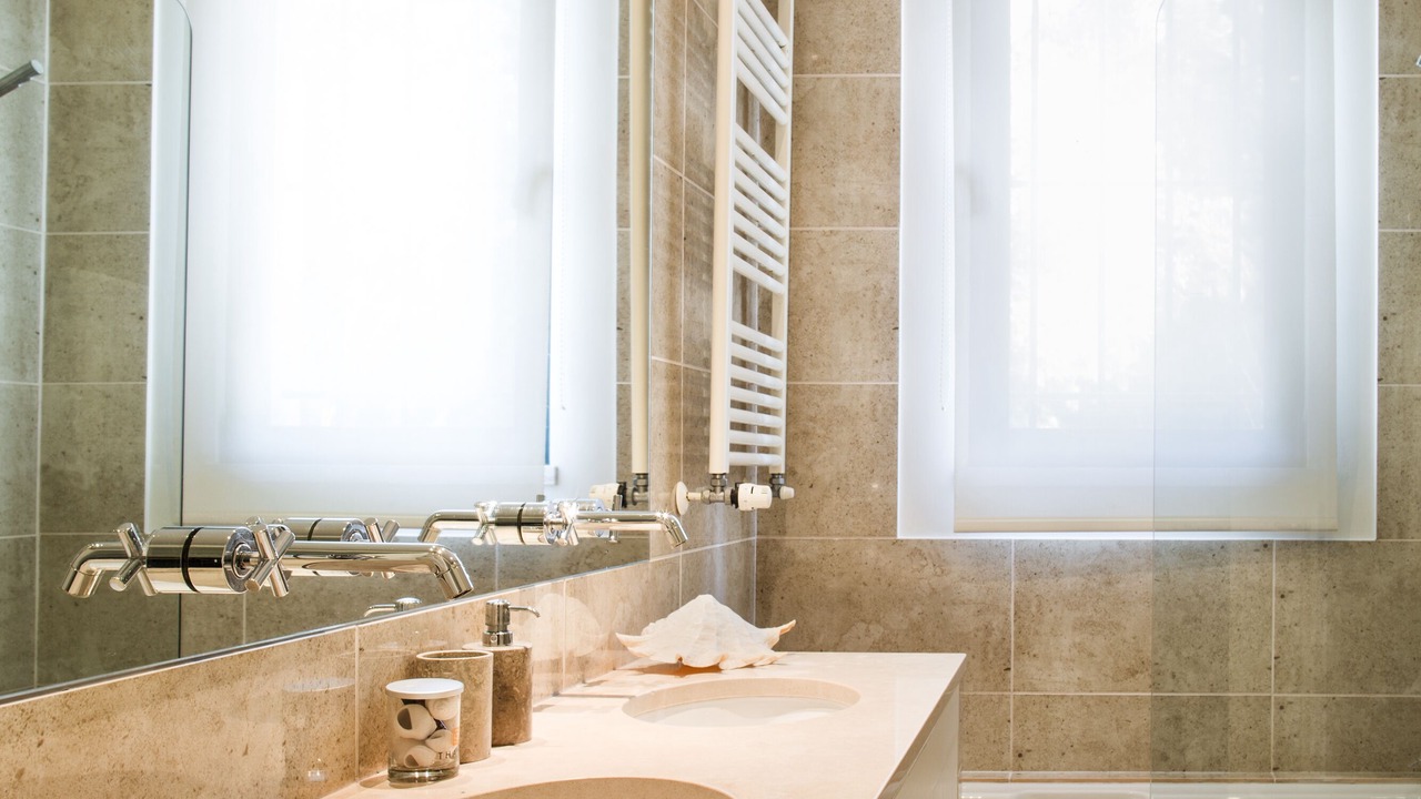 Photo of Bathroom in Almocageme