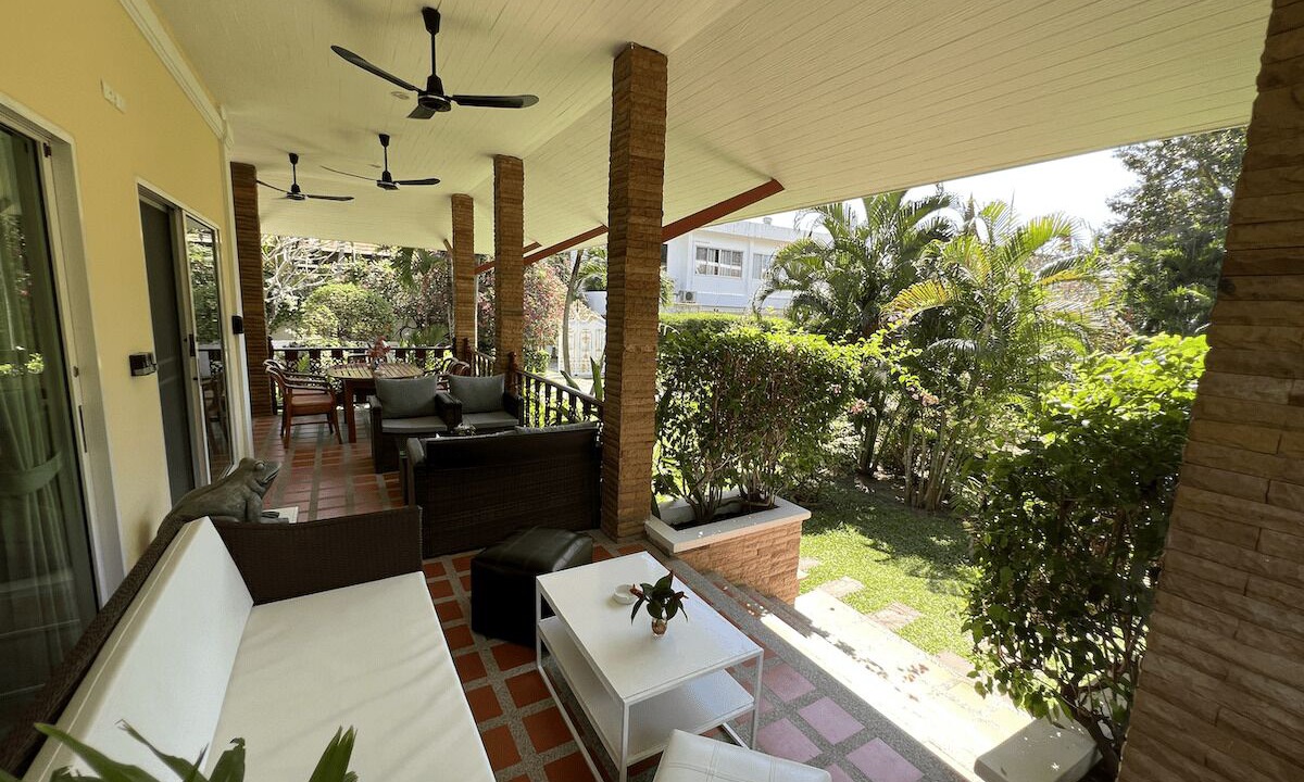 Photo of Patio Balcony in Rawai