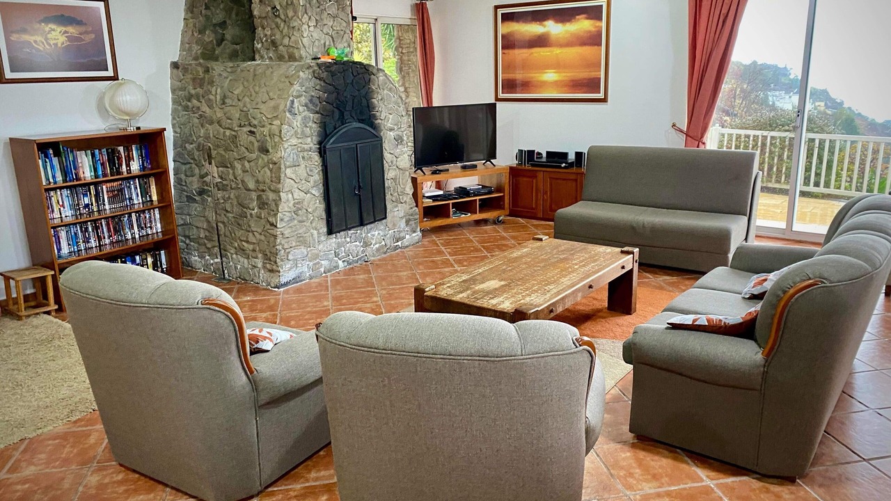 Photo of Livingroom in Calheta