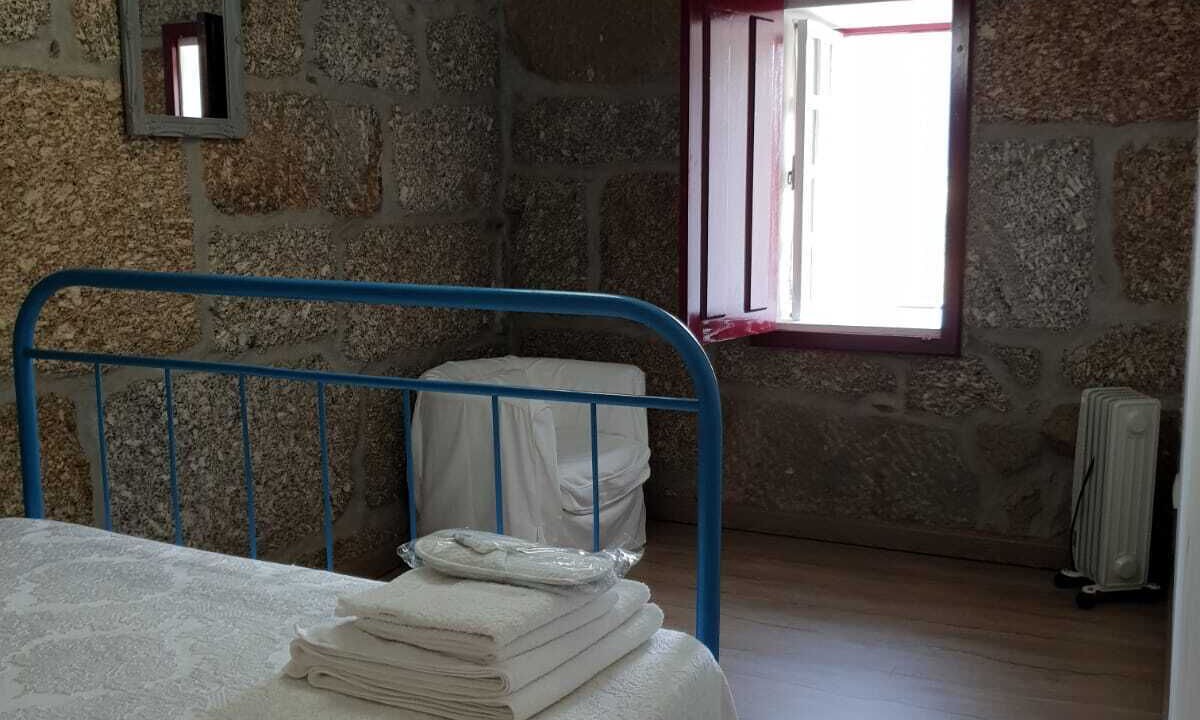 Photo of Bedroom in Santa Cruz do Douro