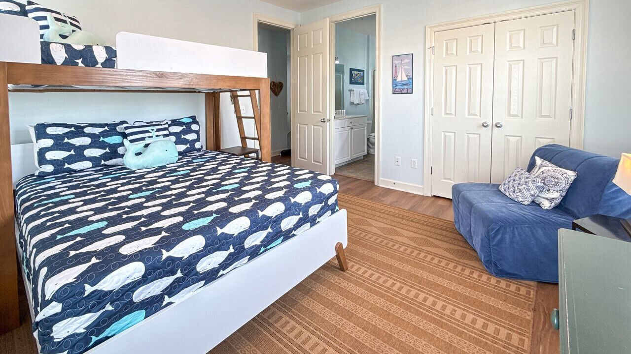 Photo of Bedroom in Seacrest Beach