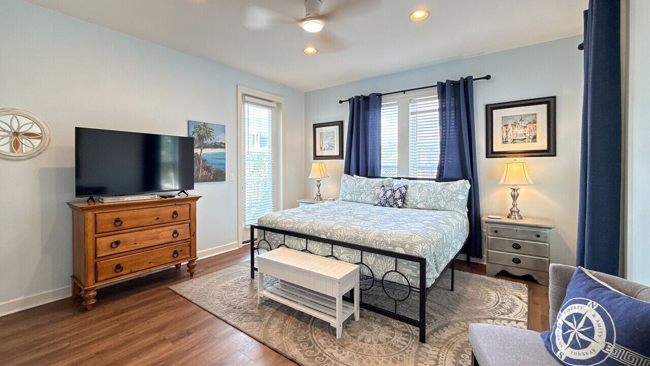Photo of Bedroom in Seacrest Beach