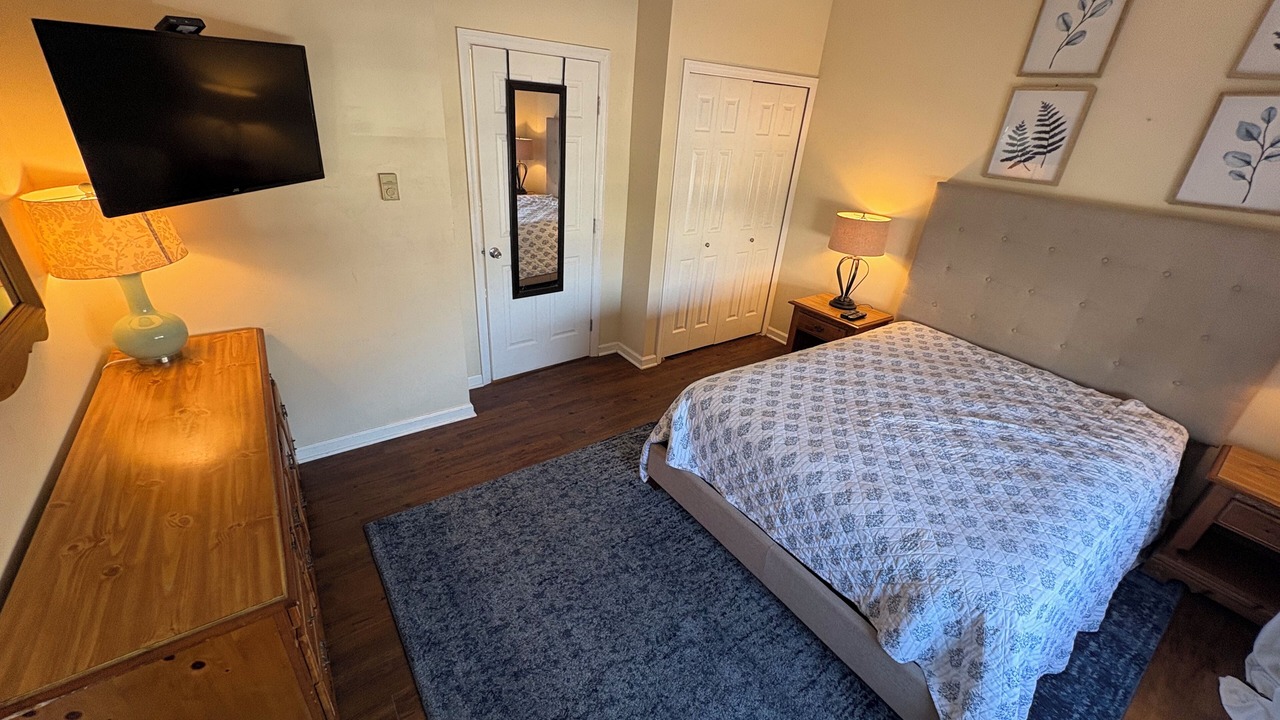 Photo of Bedroom in North End