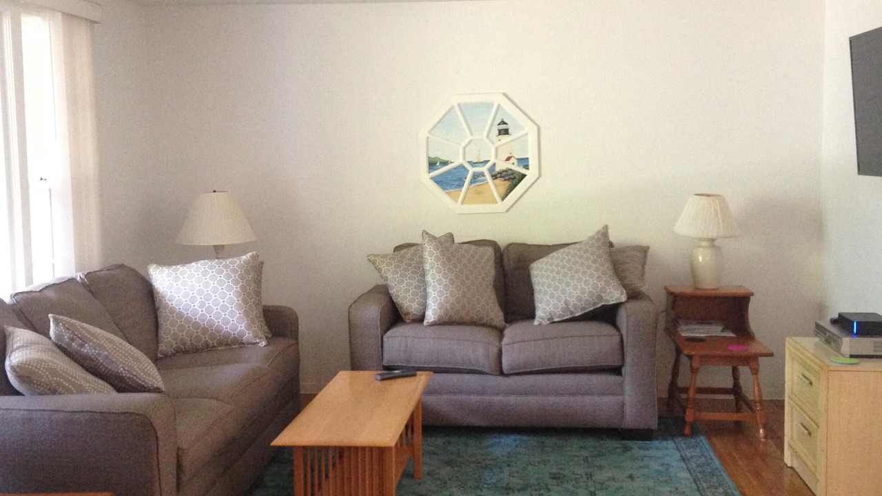 Photo of Livingroom in East Falmouth