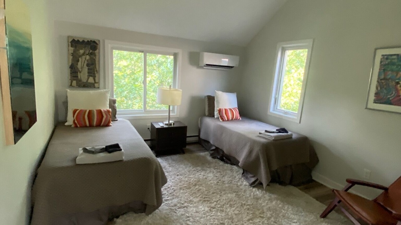 Photo of Bedroom in Oak Bluffs