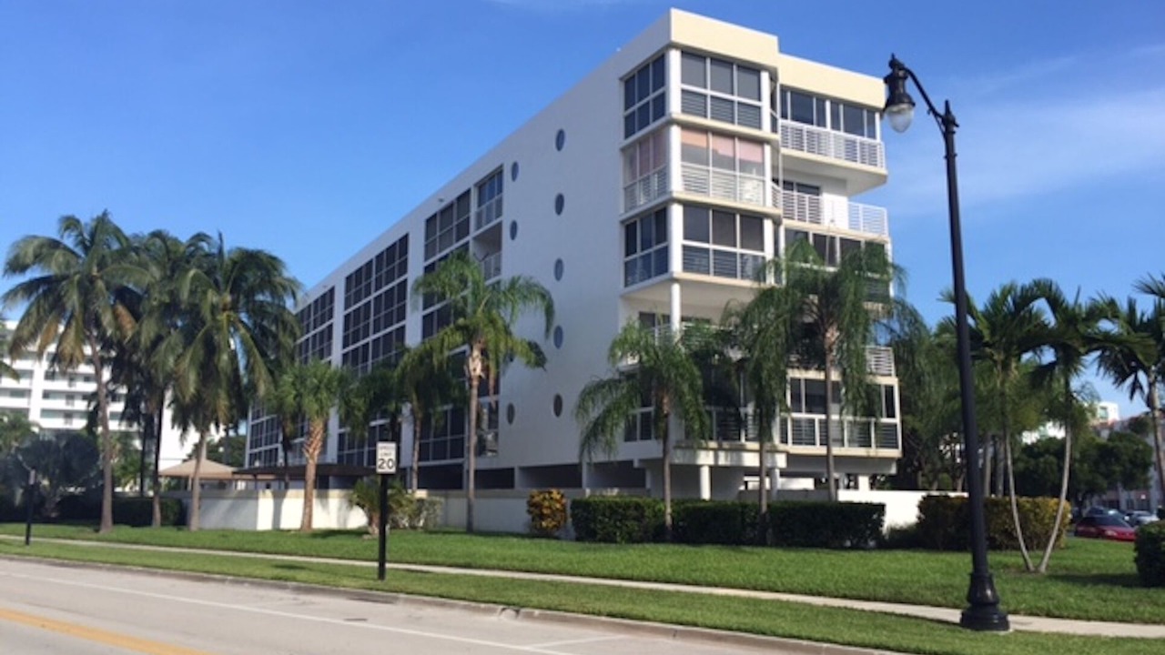 Photo of Others in Sunny Isles Beach