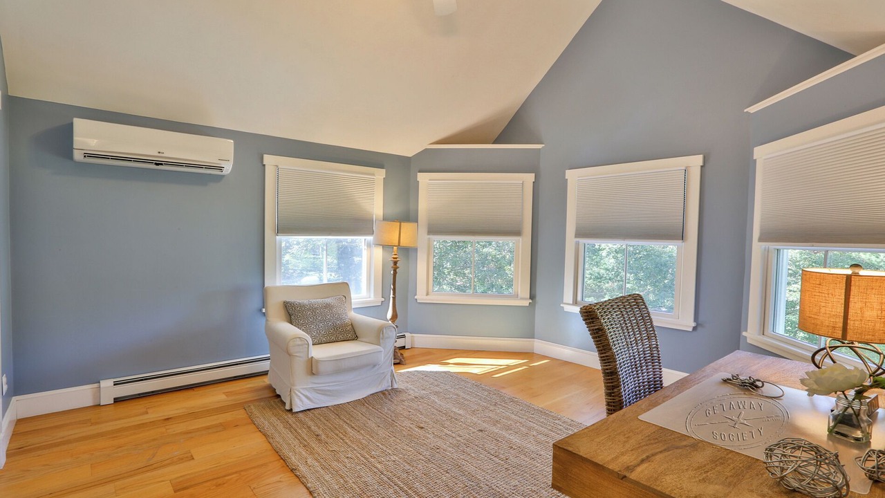 Photo of Bedroom in East Chop