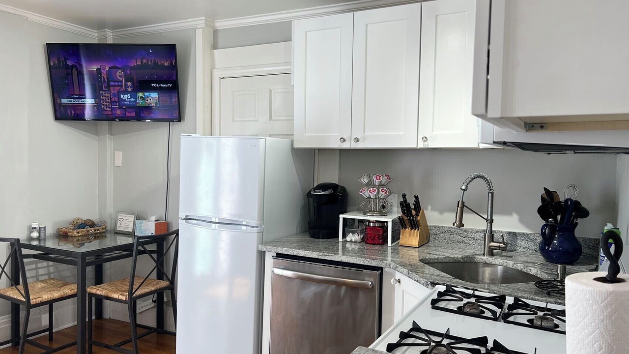 Photo of Kitchen in Central Square