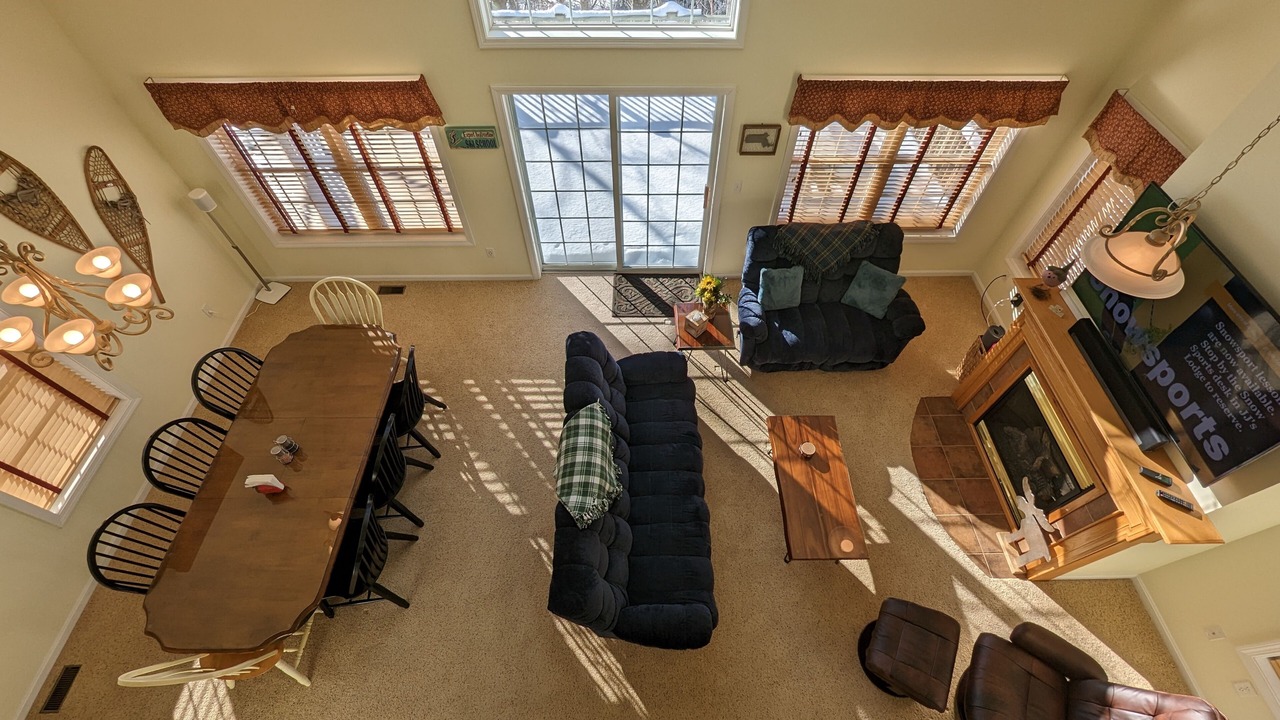 Photo of Livingroom in Hancock