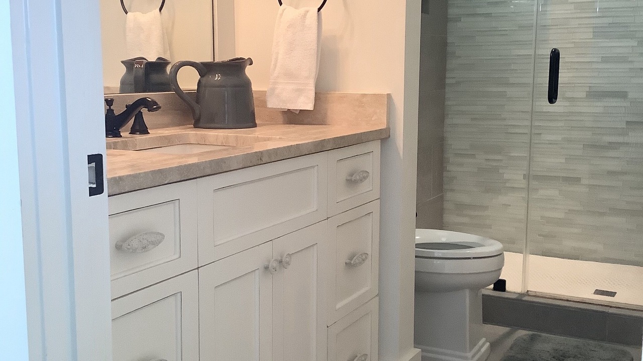 Photo of Bathroom in Rosemary Beach