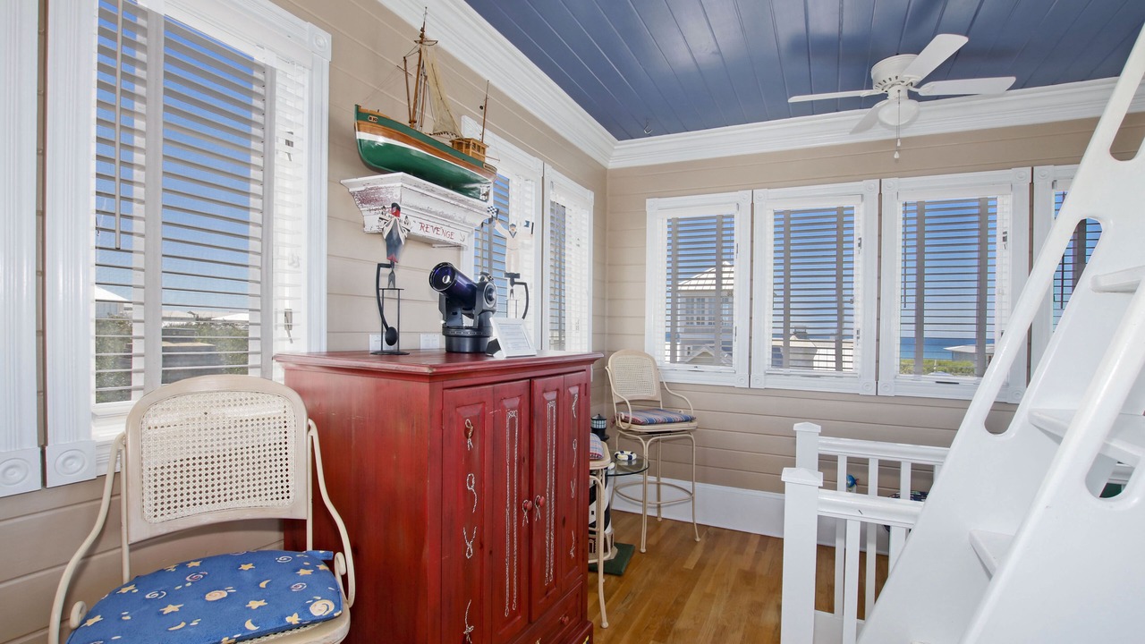 Photo of Bedroom in Seaside