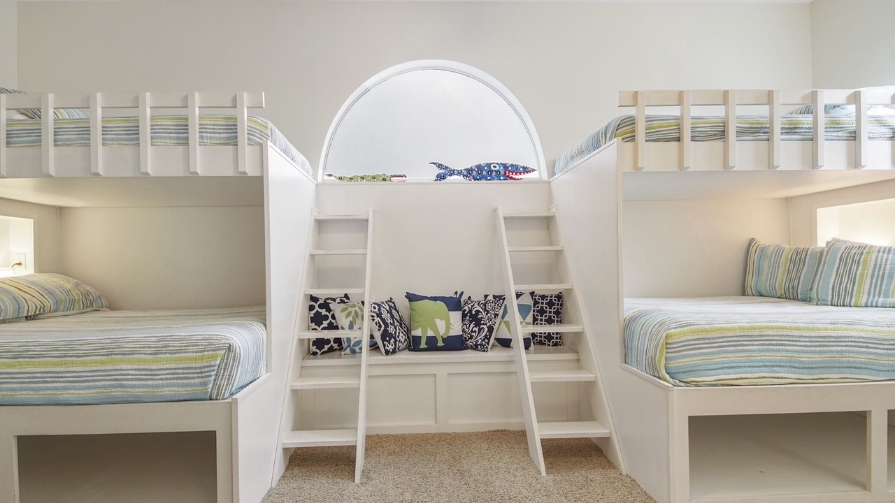 Photo of Bedroom in Seacrest