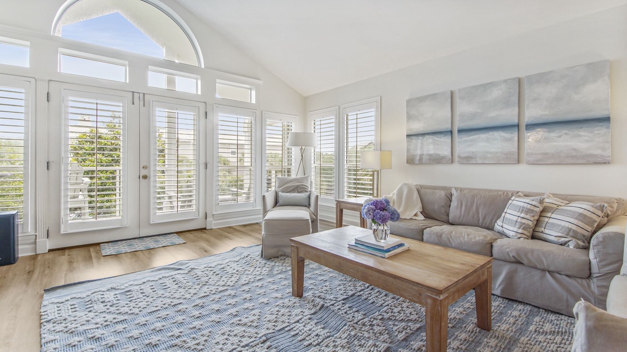 Photo of Livingroom in Seacrest