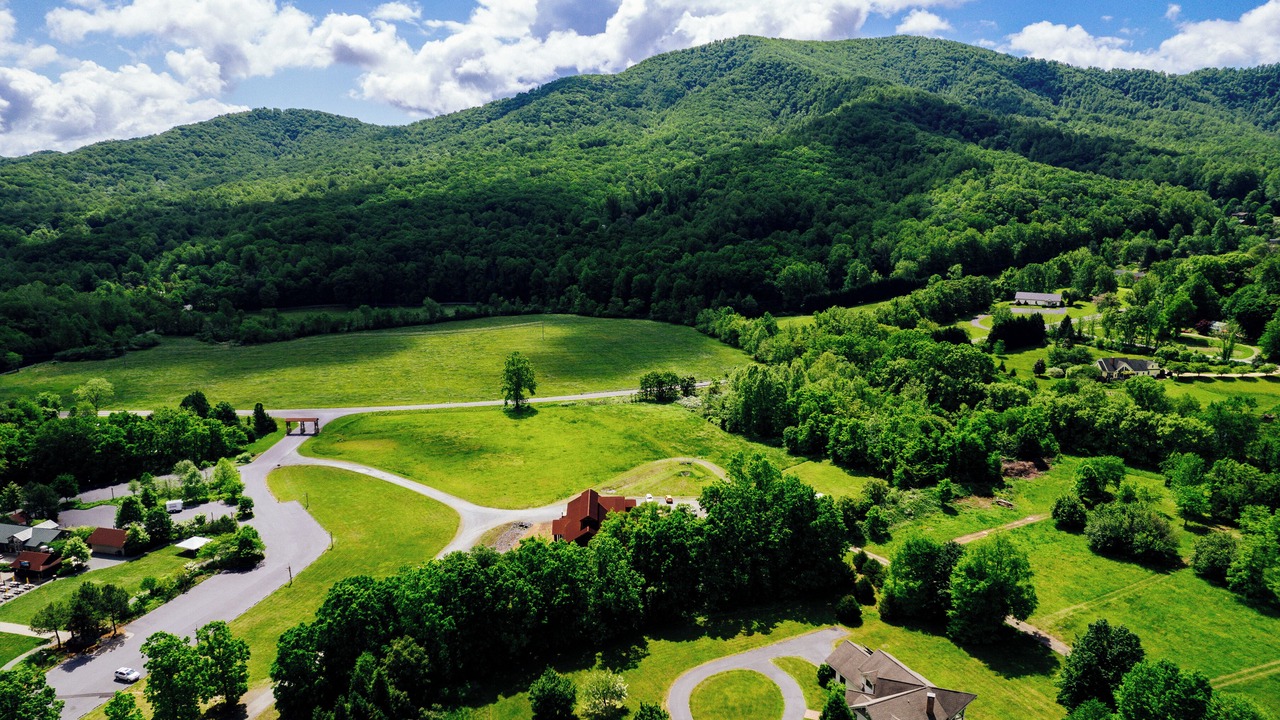 Photo of Outdoor in Roseland