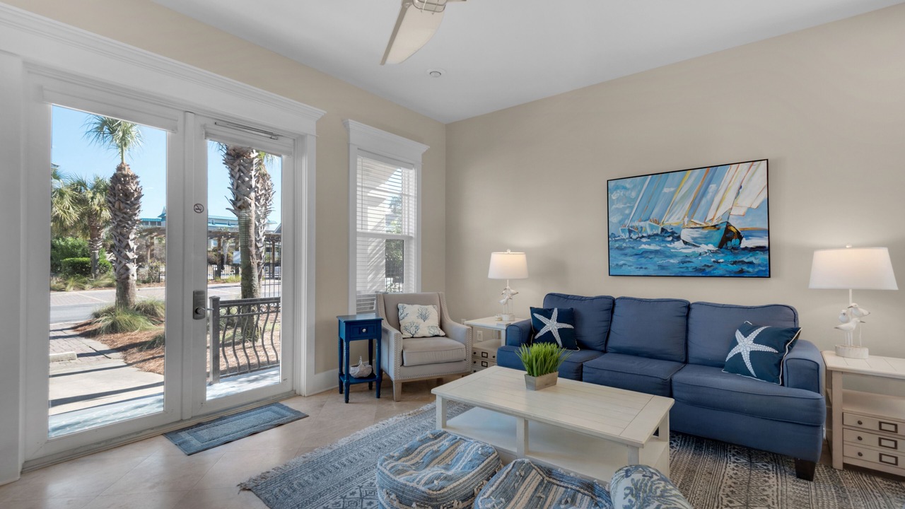 Photo of Livingroom in Miramar Beach