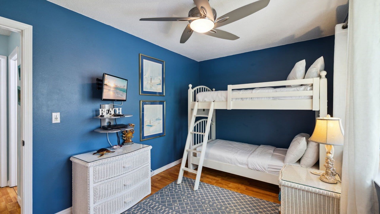 Photo of Bedroom in Cassine Village