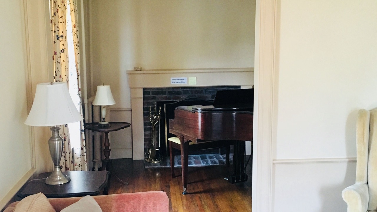 Photo of Bedroom in Marblehead