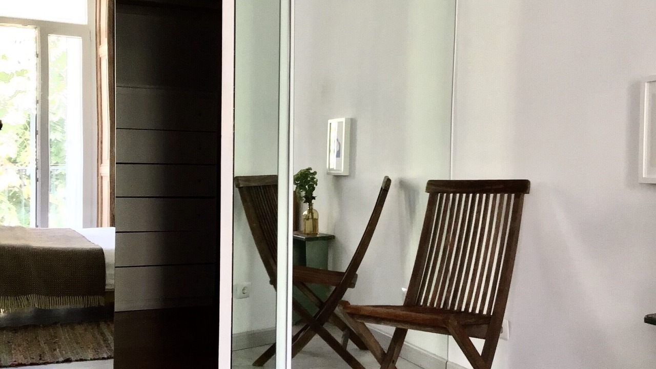 Photo of Bedroom in Lisbon Old Town