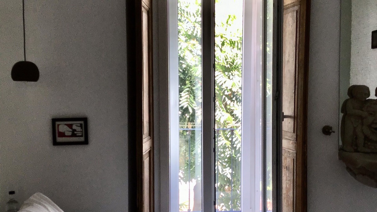 Photo of Bedroom in Lisbon Old Town