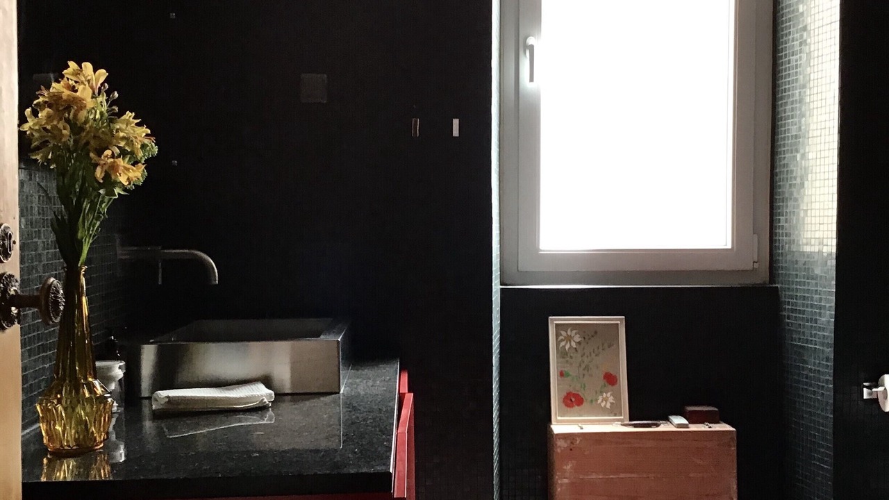 Photo of Bathroom in Lisbon Old Town