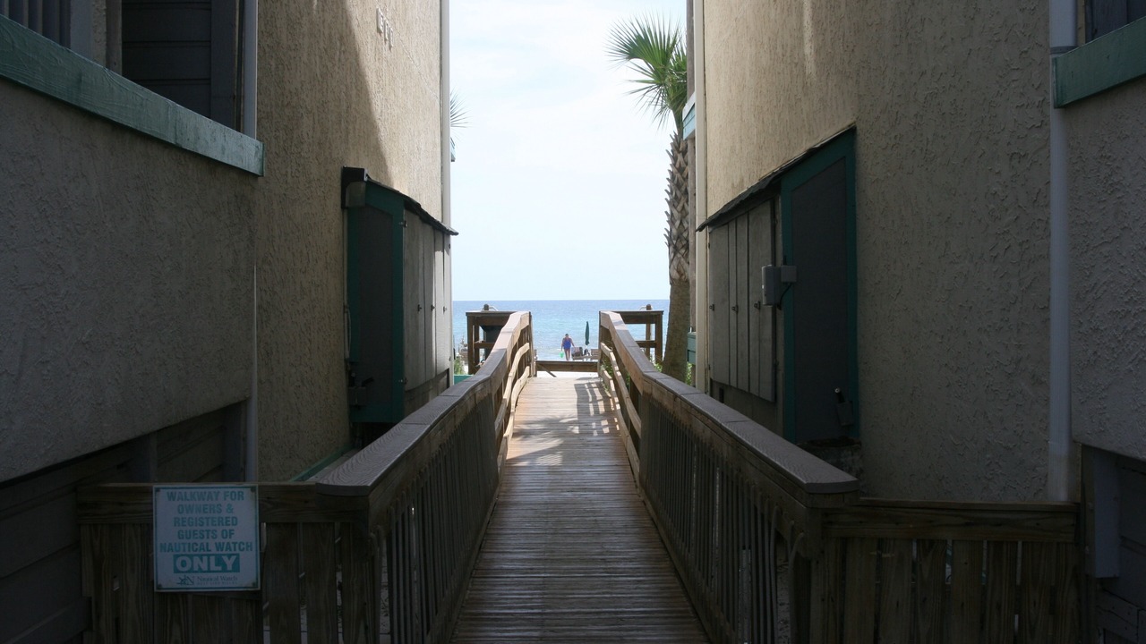 Photo of Others in Biltmore Beach