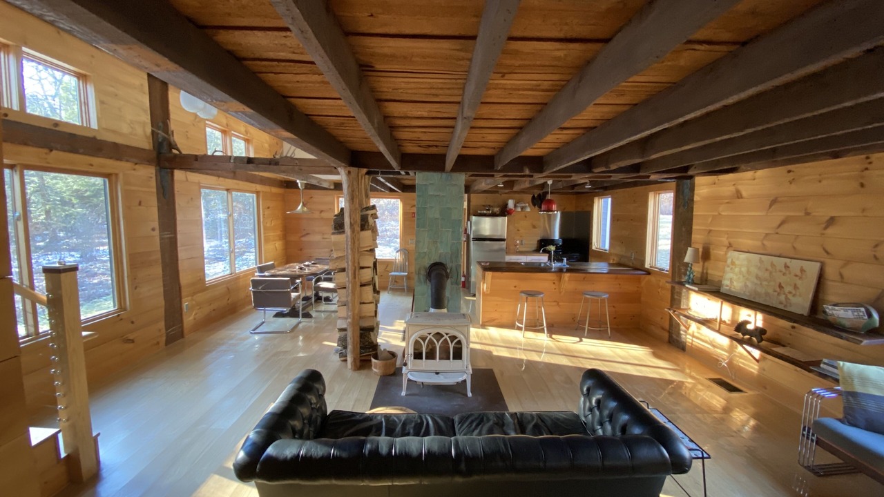 Photo of Livingroom in Chesterfield