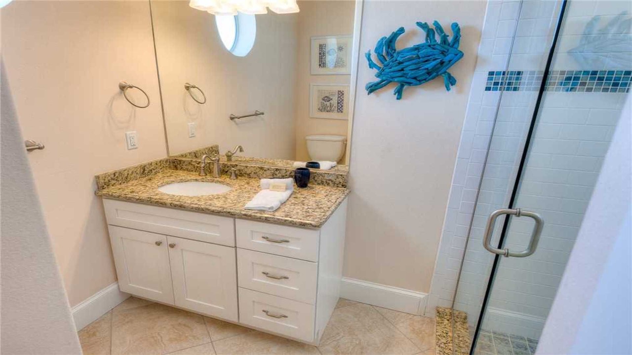 Photo of Bathroom in Holmes Beach
