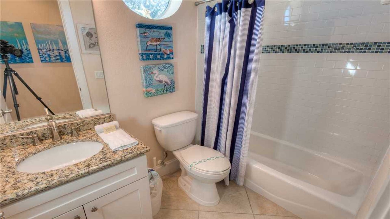 Photo of Bathroom in Holmes Beach