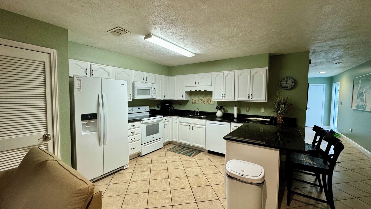 Photo of Kitchen in Seacrest