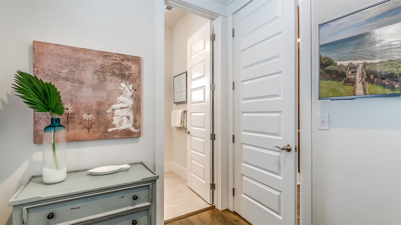 Photo of Bedroom in Seacrest Beach