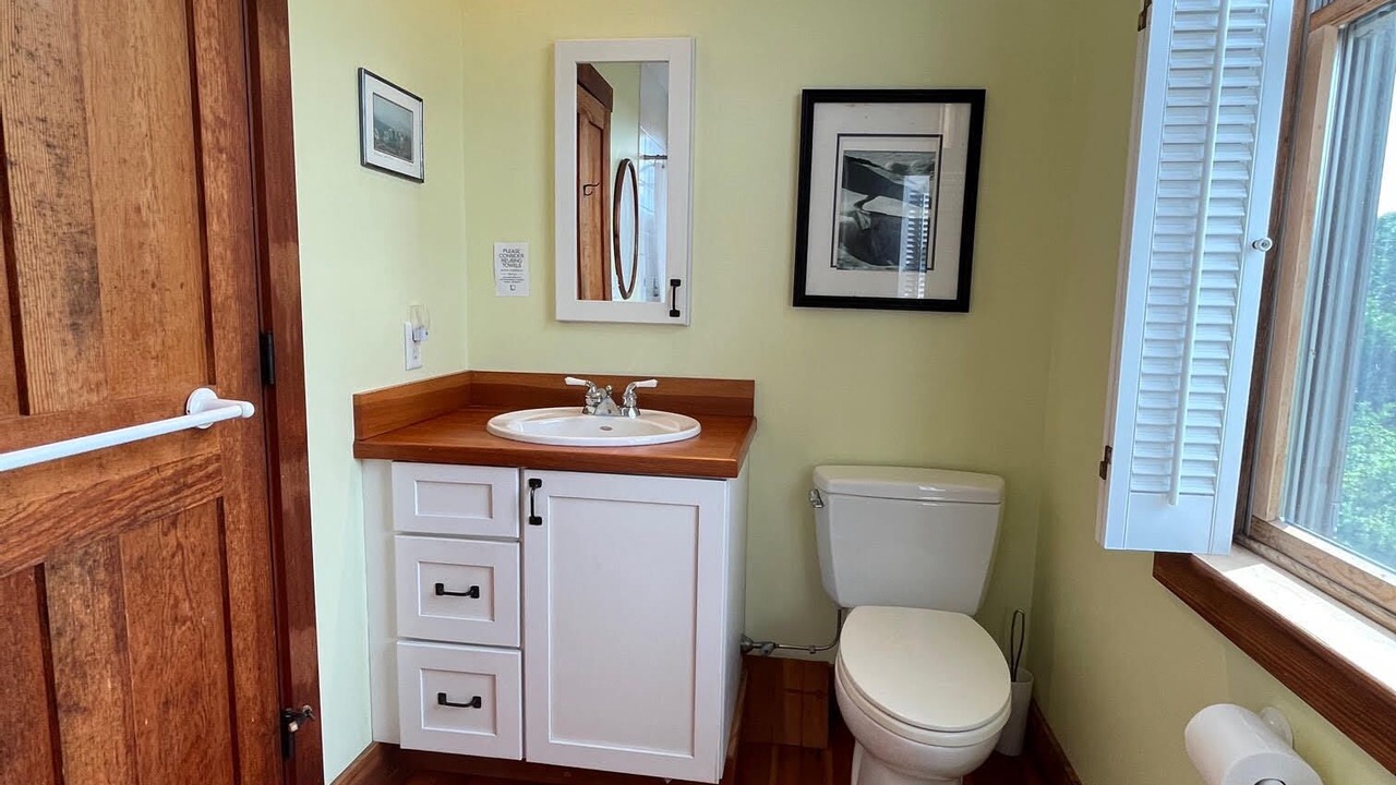 Photo of Bathroom in Aquinnah