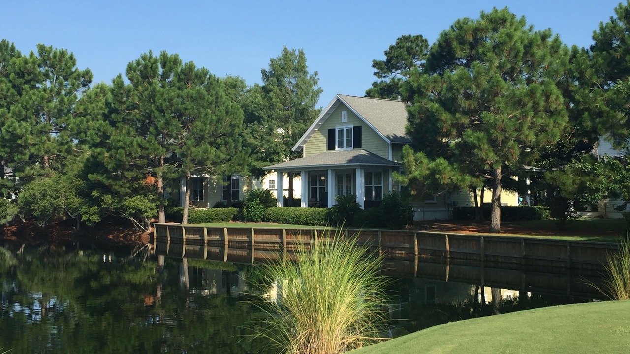 Photo of Others in Laurel Grove