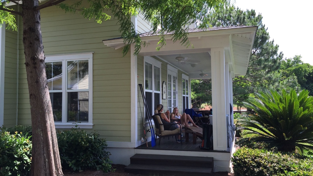 Photo of Outdoor in Laurel Grove