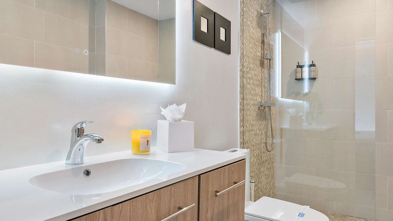 Photo of Bathroom in Coconut Grove