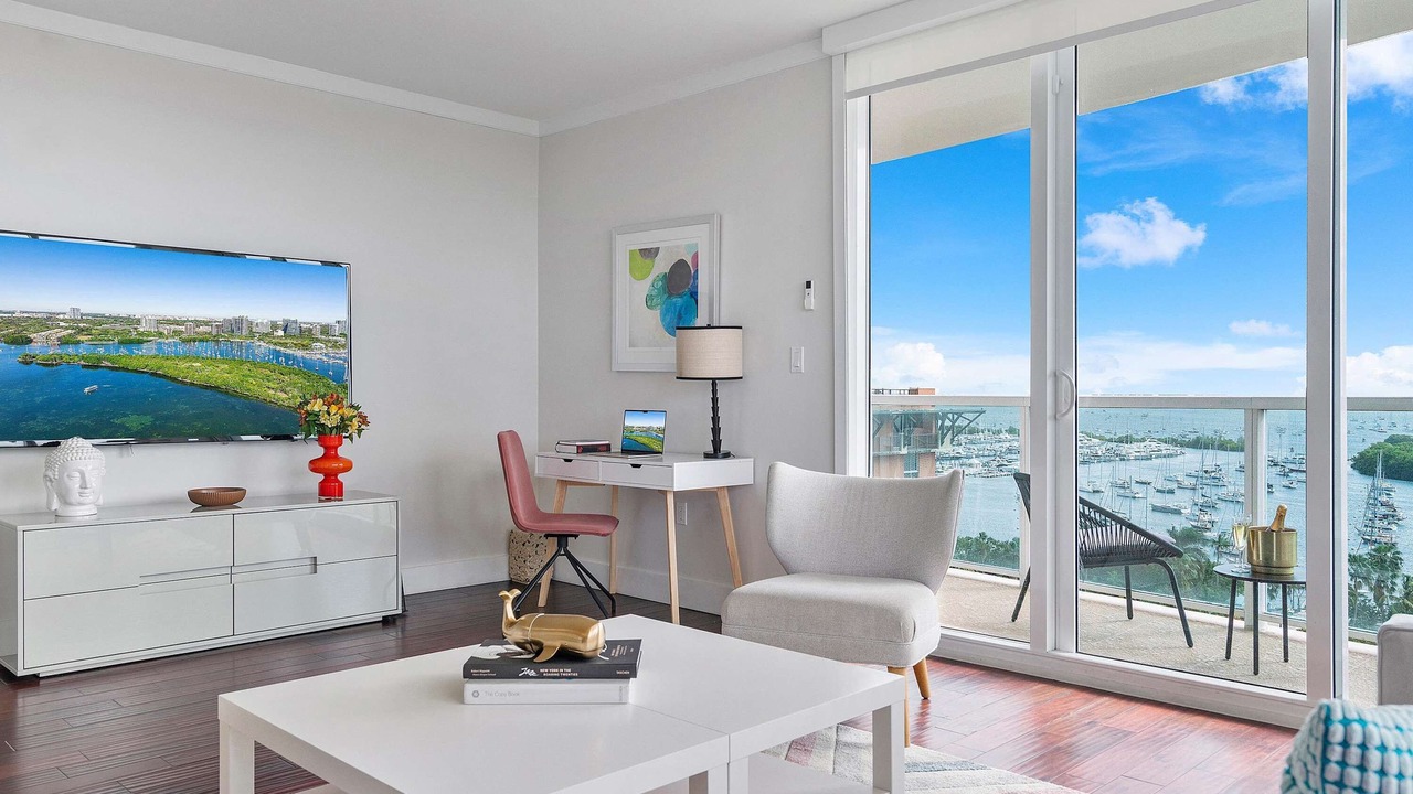 Photo of Livingroom in Coconut Grove